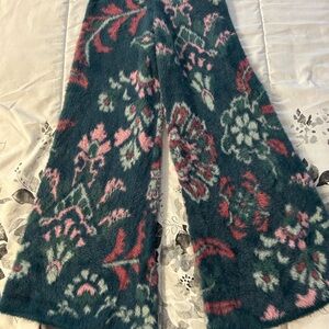 Floral Patterned, wide leg Fuzzy Pants